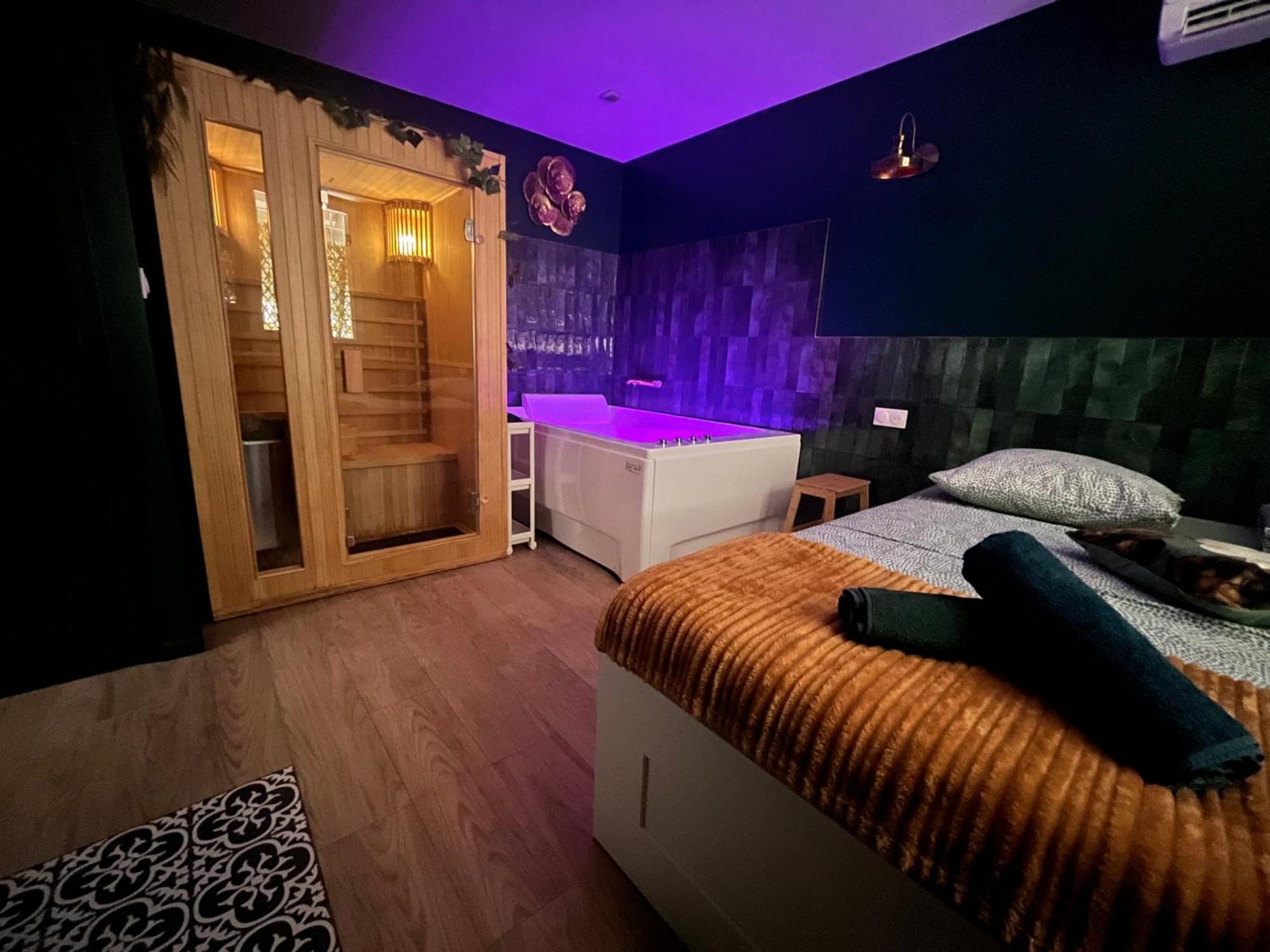Le Speak Easy / Jacuzzi Et Sauna Appartement Marseilles